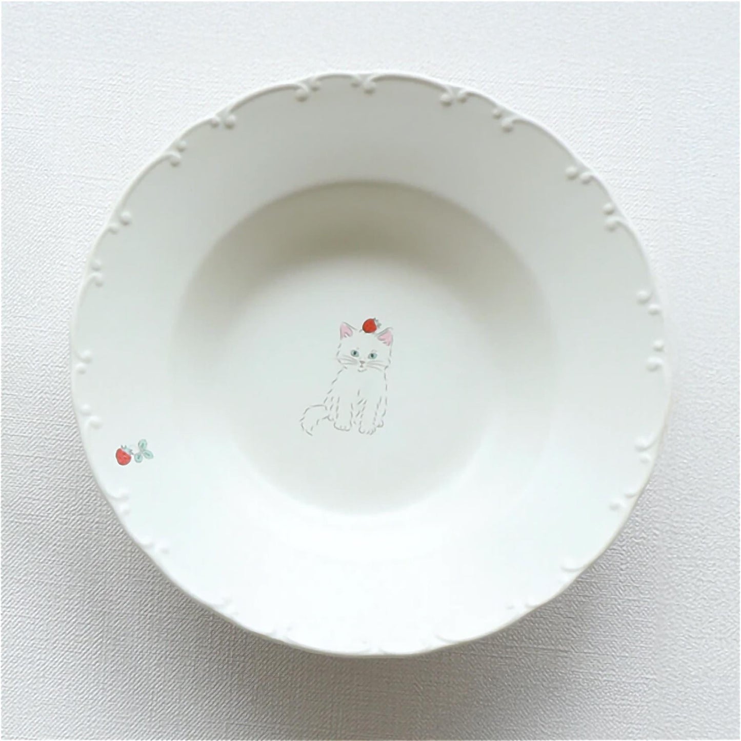 Trio Cat Eco-Friendly Recycled Clay Porcelain Pasta Plate - ZenwareCrafts