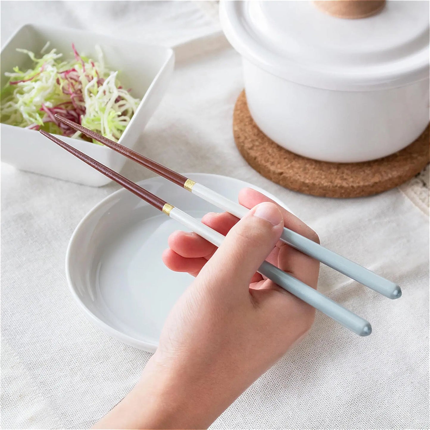 ISHIDA Eternal Knot Chopsticks and Rests Set - ZenwareCrafts