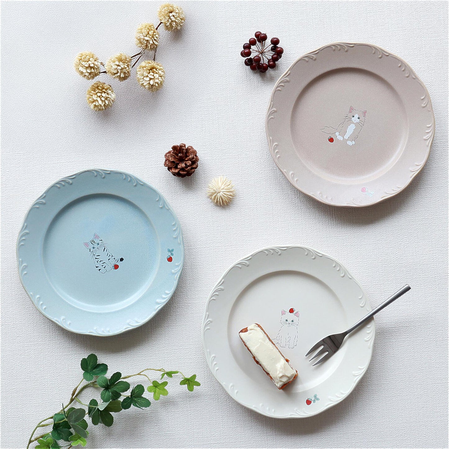 Trio Cat Eco-Friendly Recycled Clay Porcelain Plate - Large 7.9 in - ZenwareCrafts