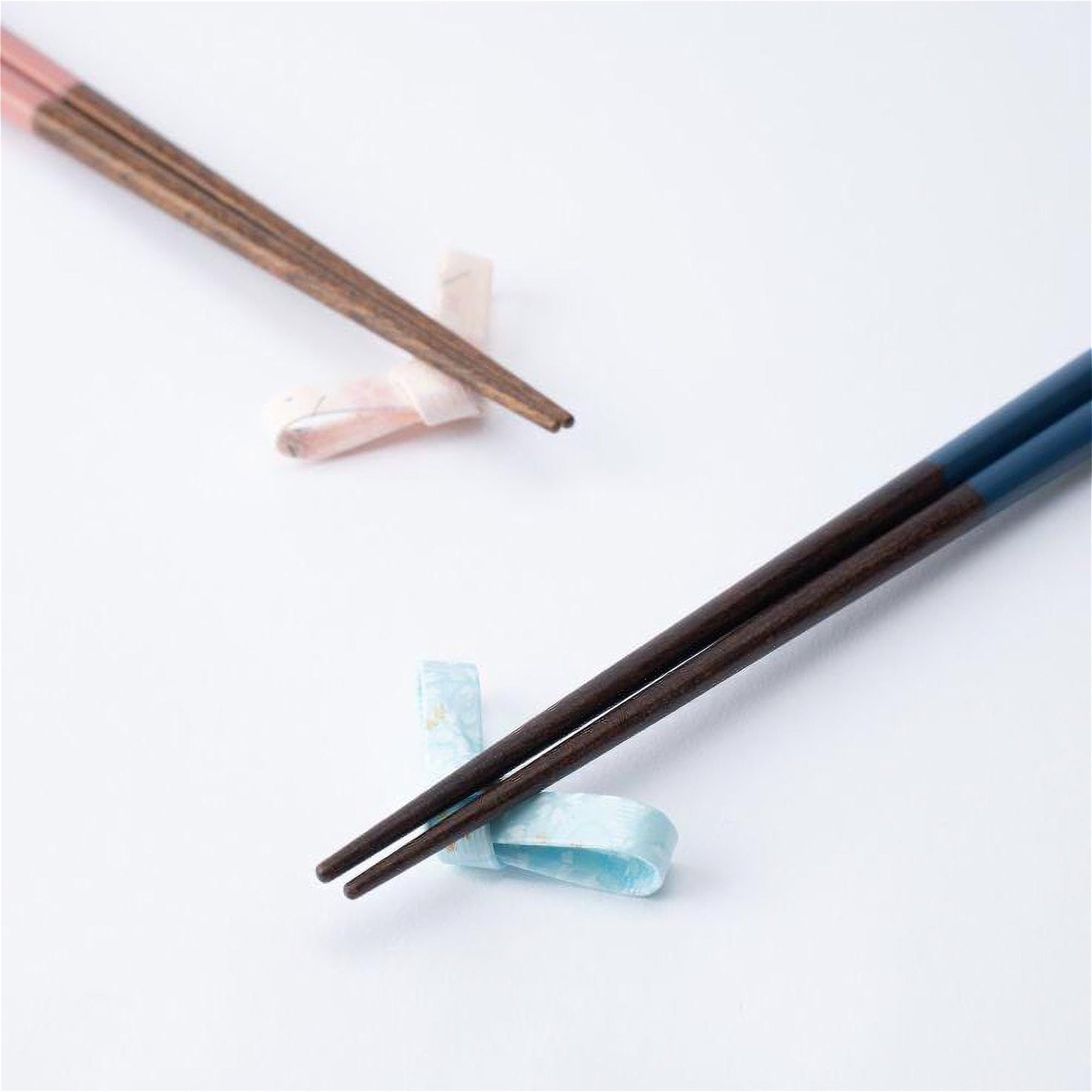 ISHIDA Arigato Chopsticks and Rests Set - ZenwareCrafts
