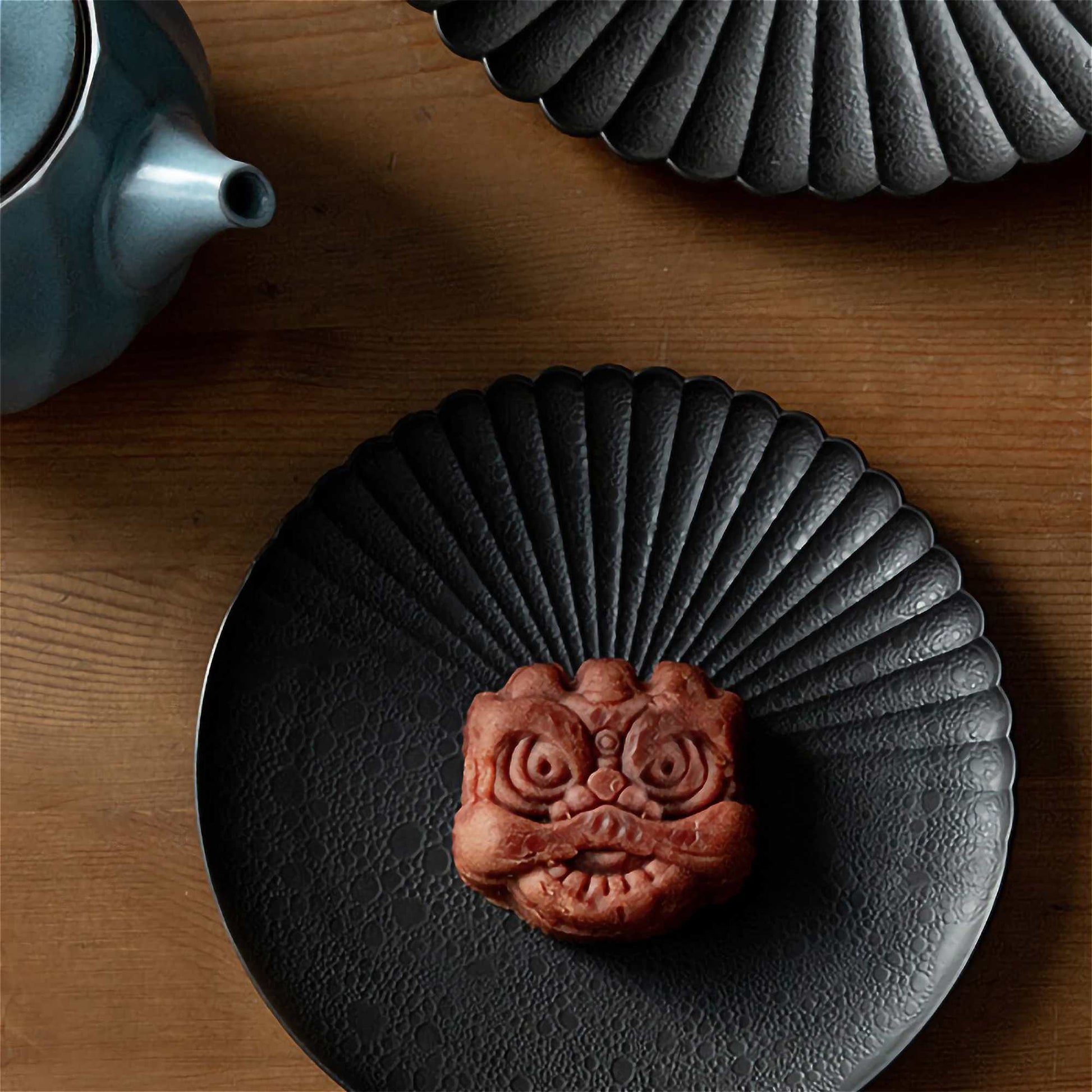 Ocean Bubble Handmade Plate - Small 6.3 in Black - ZenwareCrafts