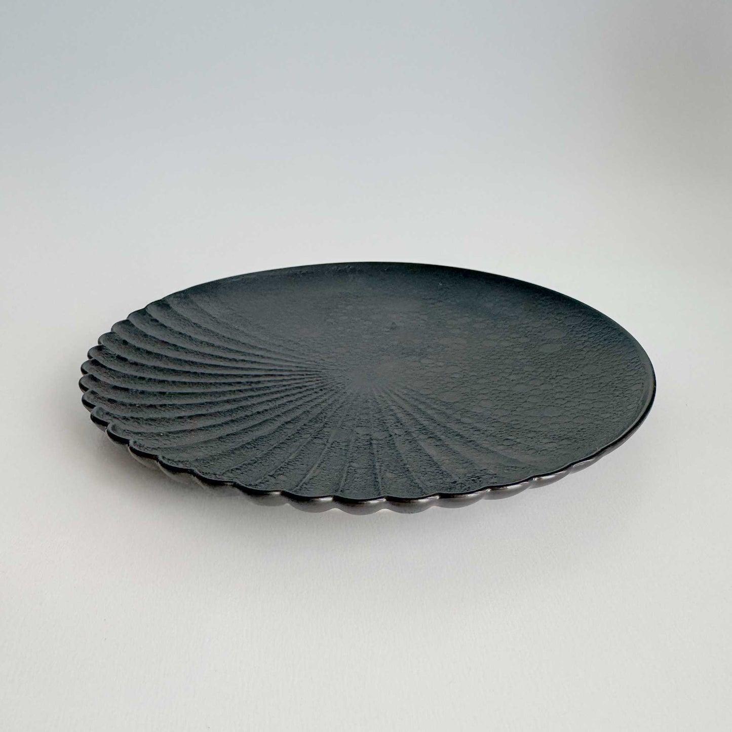 Ocean Bubble Handmade Plate - Small 6.3 in Black - ZenwareCrafts