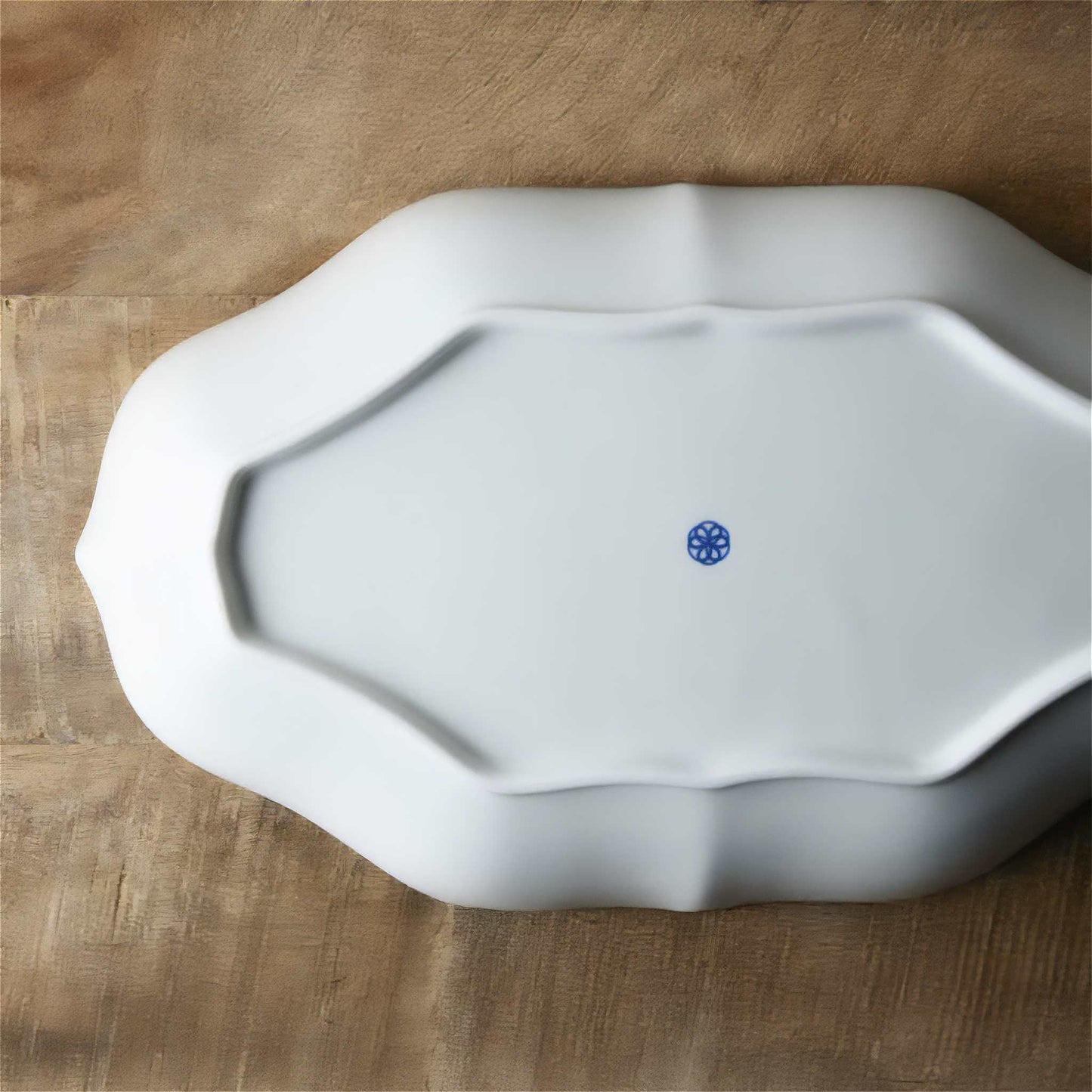 Tsudoi White Oval Shape Platter by Rina Ono - ZenwareCrafts