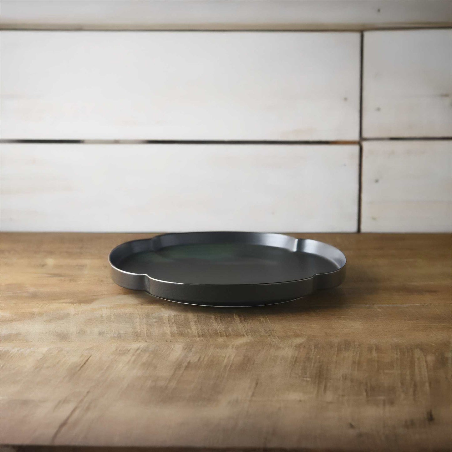 Tsudoi Iron Black Plate by Rina Ono - ZenwareCrafts