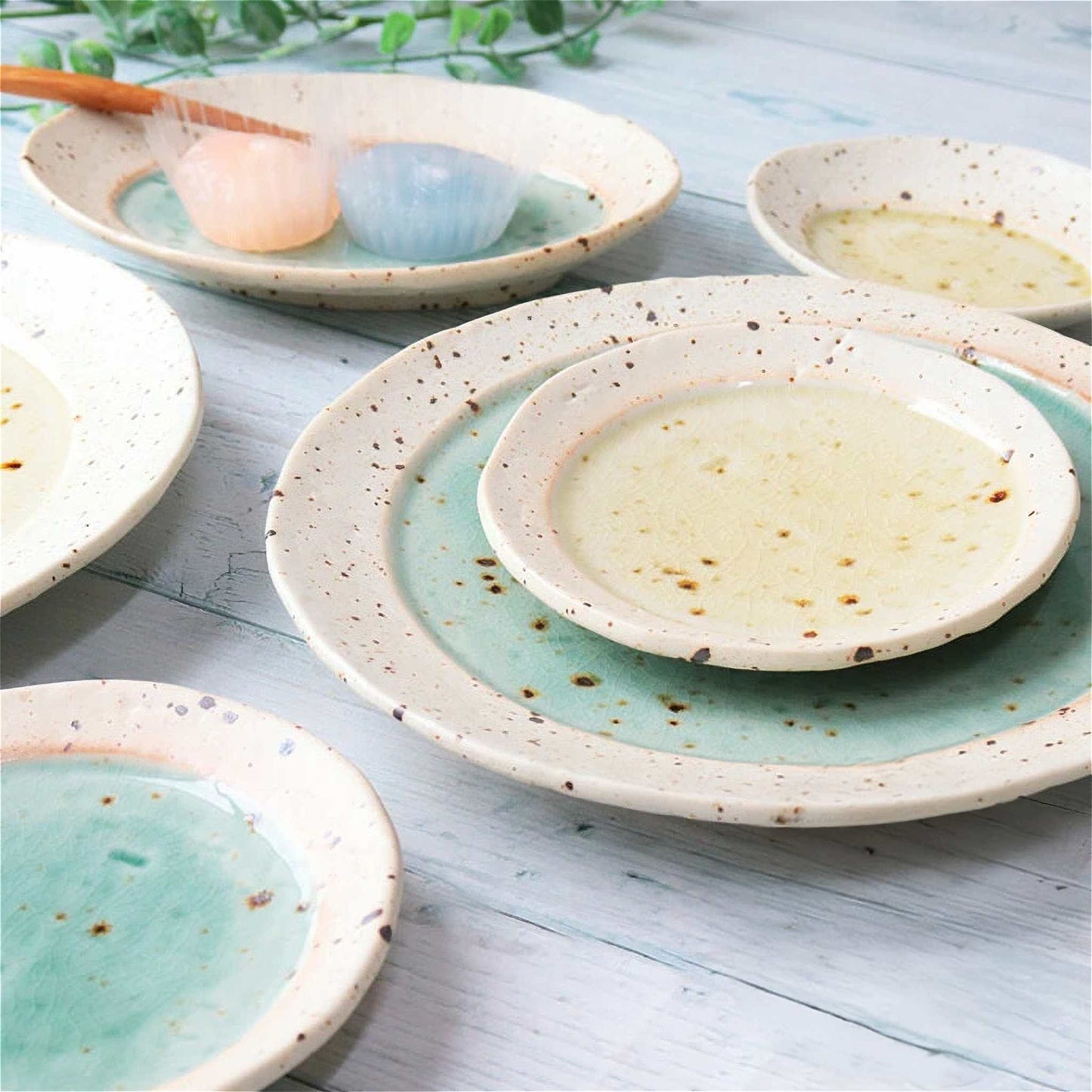 Lake Mino Ware Porcelain Plate - Medium 6.7 in Oval - ZenwareCrafts