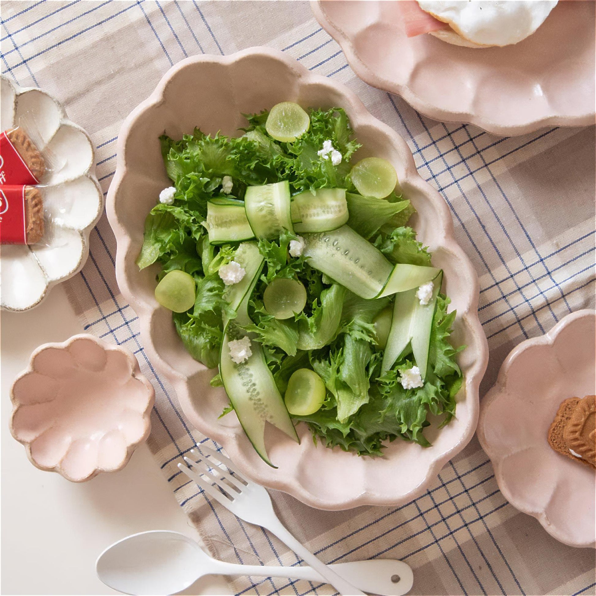 Kaneko Kohyo Rinka Handmade Oval Plate - Pink - ZenwareCrafts