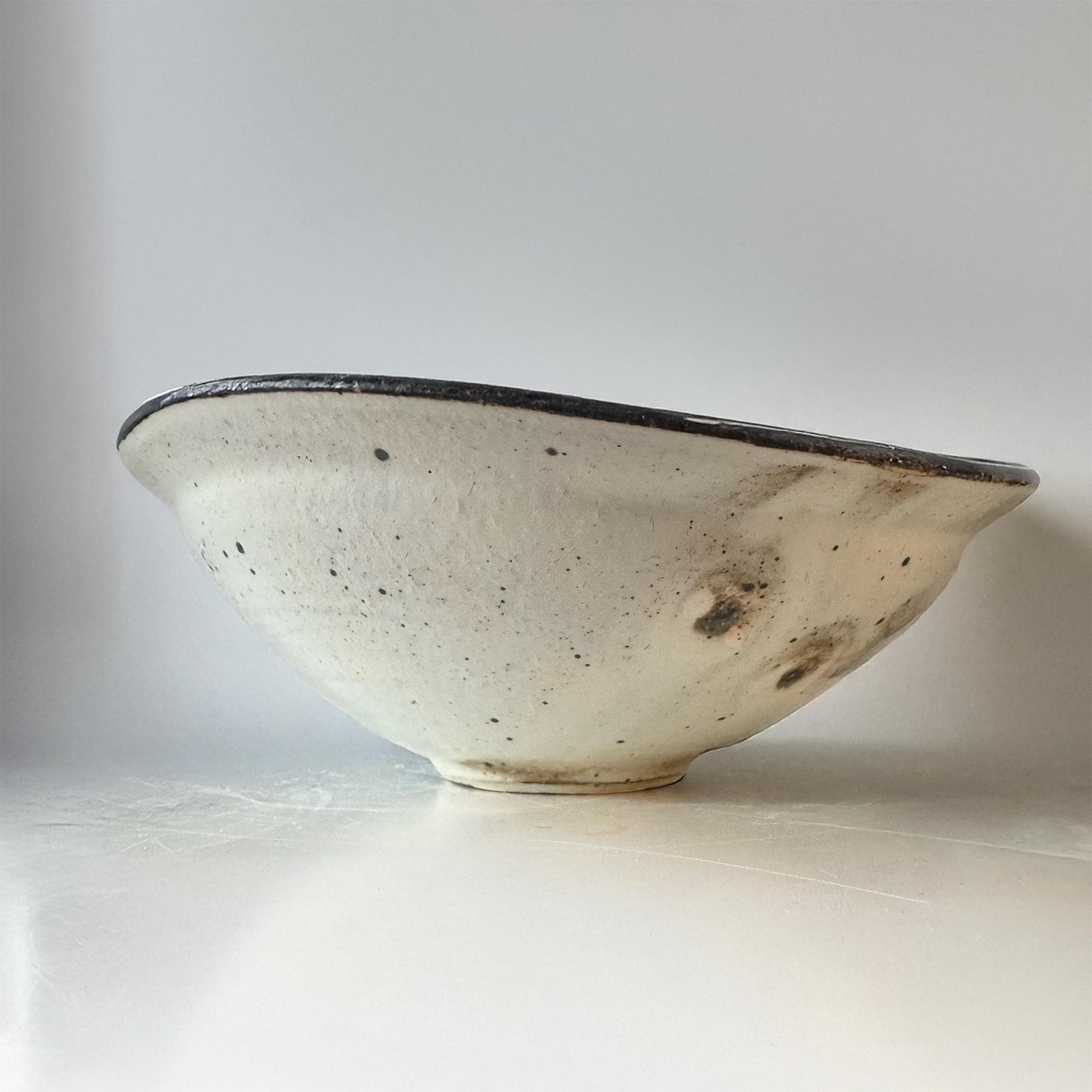 Kohiki Handmade Asymmetrical Bowl by Takashi Sogo - [Limited Qty] - ZenwareCrafts