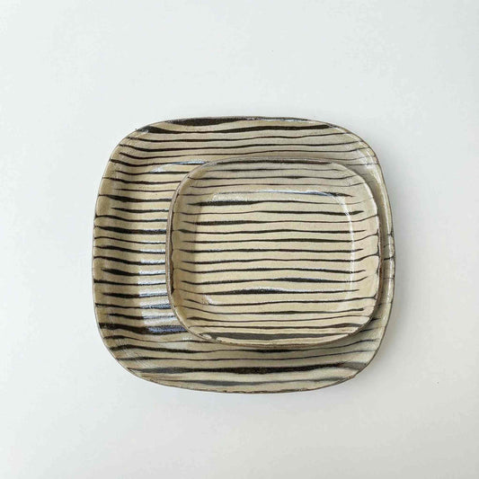 Handcrafted slipware square plate by Momoko Shiohata with a hand-weathered rustic finish.